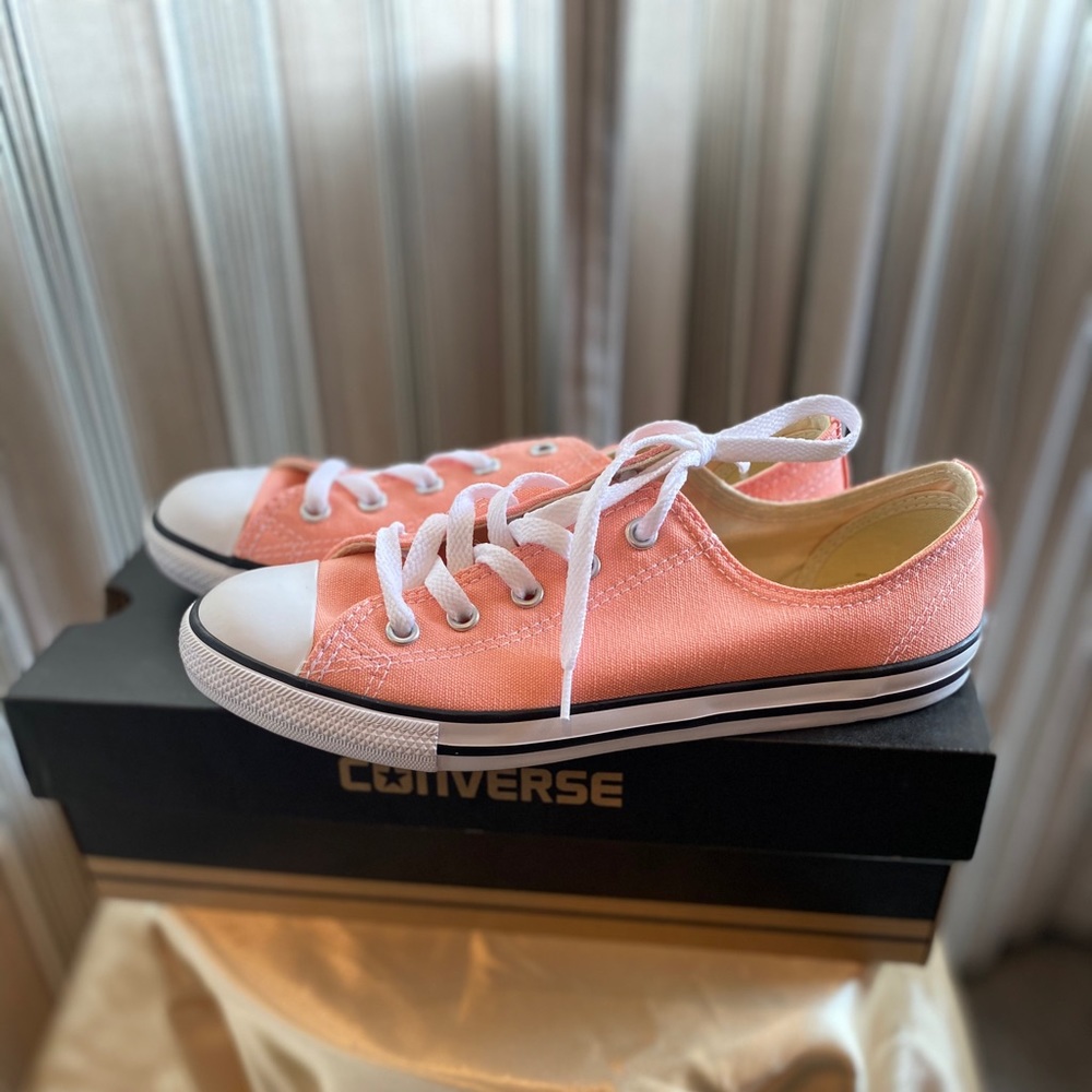 Brand new, dainty, pale coral, converse sneakers
